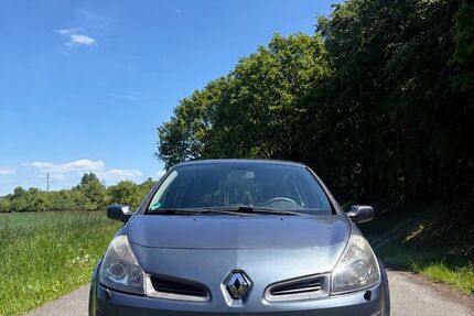 Renault Clio 85.800 km 4.199 &euro; Osnabrück 49088