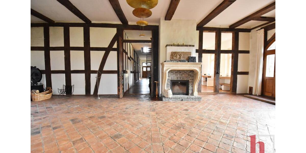 Einfamilienhaus Bohmte - 7 Zimmer, 378 m&sup2;, 2.000&euro; | Angebot:24506167