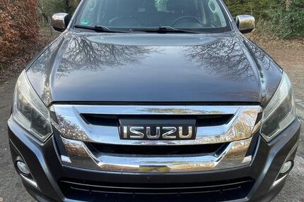 Isuzu D-Max 121.000 km 22.000 &euro; Bissendorf 49143