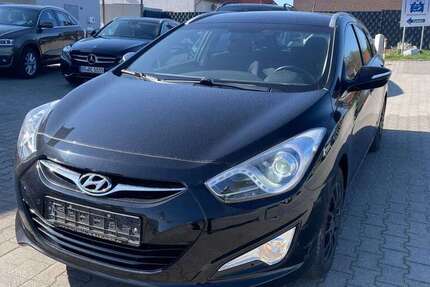 Hyundai i40 255.000 km 3.750 &euro; Hilter am Teutoburger Wald 49176