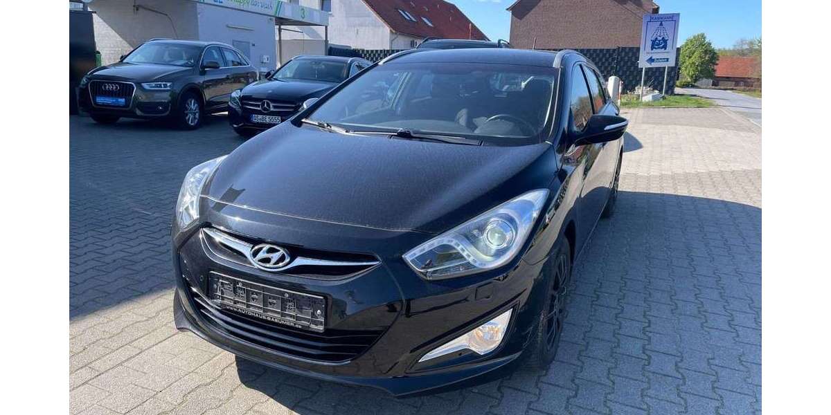 Hyundai i40 255.000 km 3.750 &euro; Hilter am Teutoburger Wald 49176