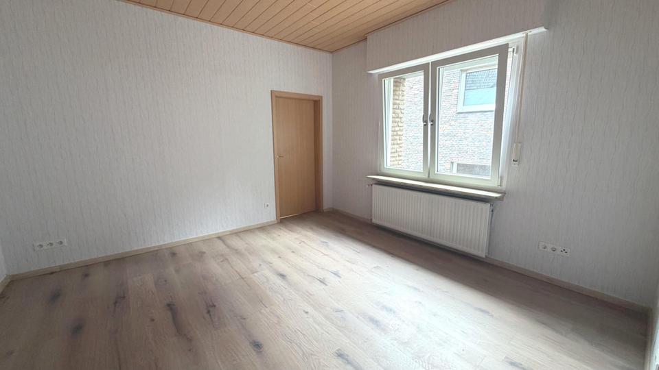 Mehrfamilienhaus, Wohnhaus Georgsmarienhütte - 10 Zimmer, 320 m&sup2;, 550.000&euro; | Angebot:26701960