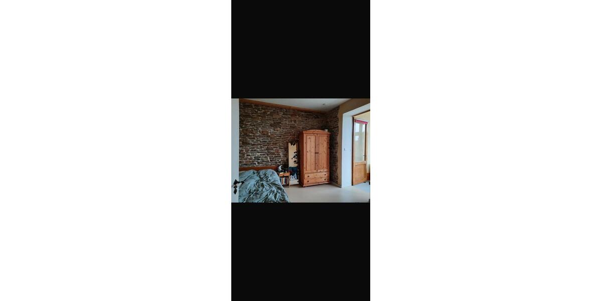 Etagenwohnung Osnabrück Nahne - 4 Zimmer, 100 m&sup2;, 230&euro; | Angebot:27535895
