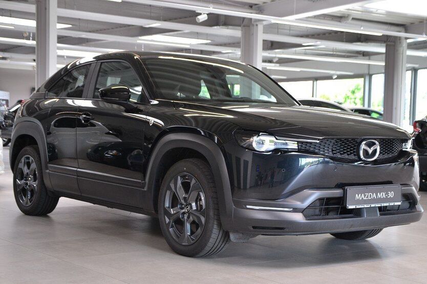 Mazda MX-30 25.446 km 22.950 € Damme 49401