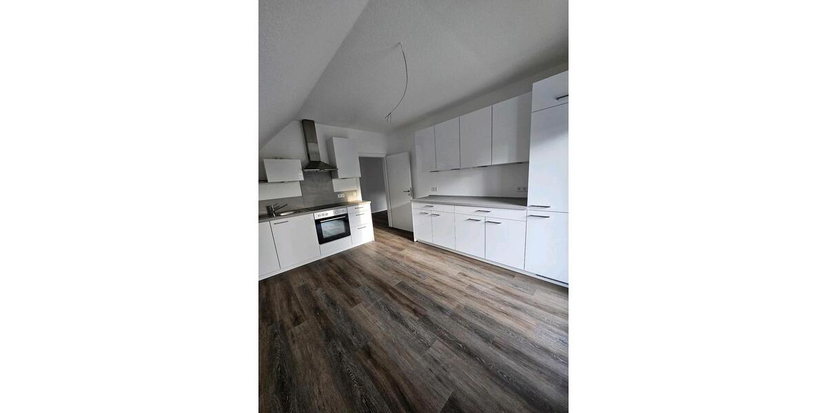 Etagenwohnung Osnabrück Gretesch - 2 Zimmer, 92 m&sup2;, 1.000&euro; | Angebot:25045252