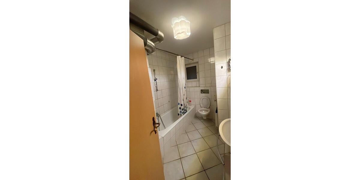 Etagenwohnung Osnabrück Dodesheide - 5 Zimmer, 140 m&sup2;, 1.200&euro; | Angebot:25144033