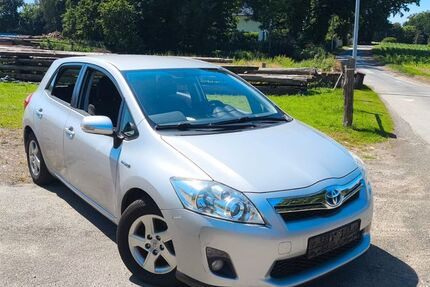 Toyota Auris 119.940 km 7.800 &euro; Melle 49324