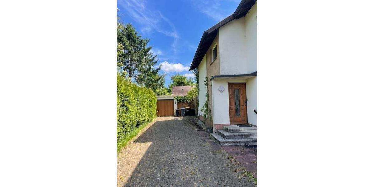 Mehrfamilienhaus, Wohnhaus Rödinghausen - 8 Zimmer, 160 m&sup2;, 220.000&euro; | Angebot:24637167