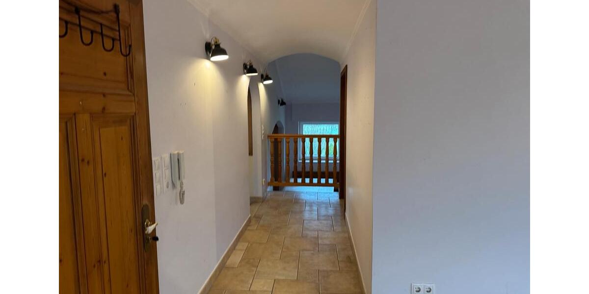 Etagenwohnung Bramsche - 3 Zimmer, 120 m&sup2;, 1.000&euro; | Angebot:25512129