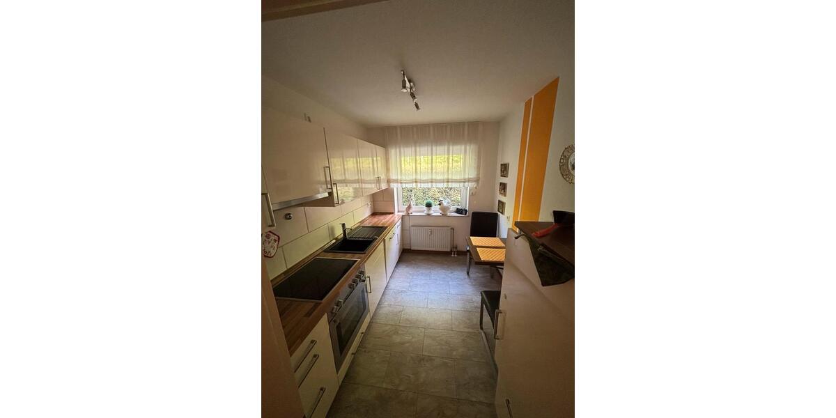 Erdgeschoßwohnung Bad Rothenfelde - 3 Zimmer, 90 m&sup2;, 750&euro; | Angebot:26405978