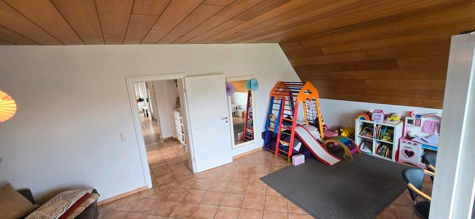 Etagenwohnung Osnabrück Hafen - 4 Zimmer, 90 m&sup2;, 900&euro; | Angebot:25128205