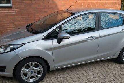 Ford Fiesta 74.964 km 5.780 &euro; Mettingen 49497