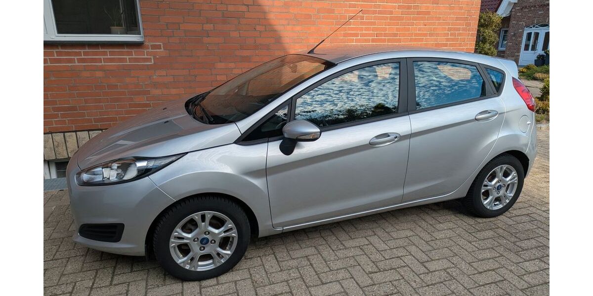 Ford Fiesta 74.964 km 5.780 &euro; Mettingen 49497