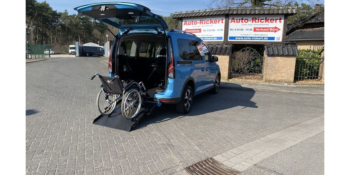 Ford Tourneo Connect 78.000 km 37.490 &euro; Ladbergen 49549