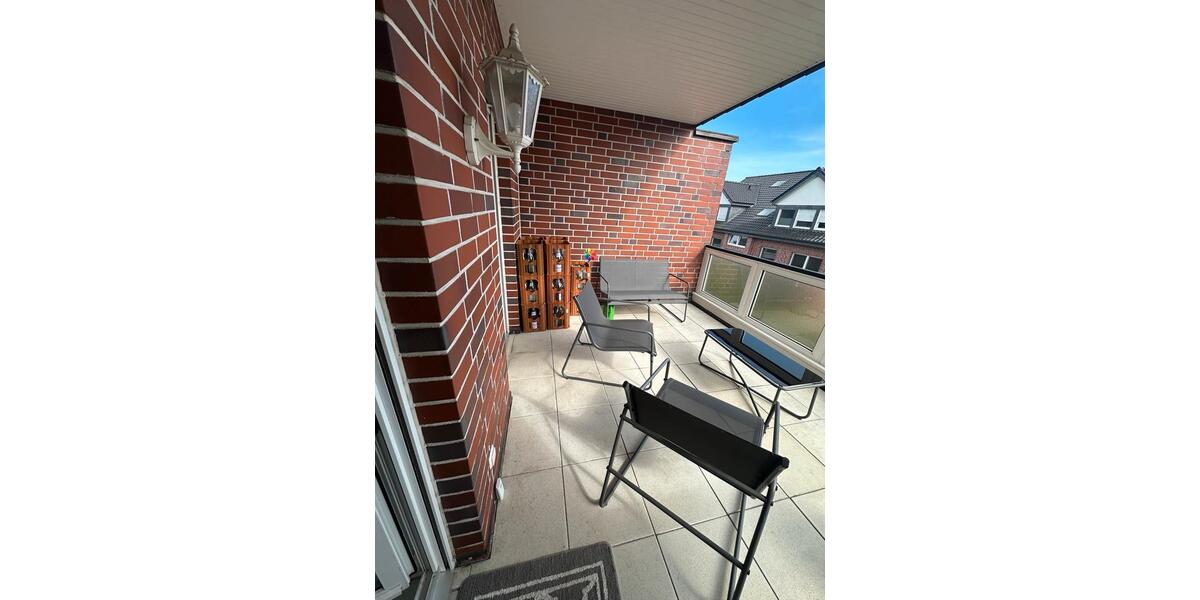 Dachgeschoßwohnung Versmold - 3 Zimmer, 76 m&sup2;, 900&euro; | Angebot:26338828