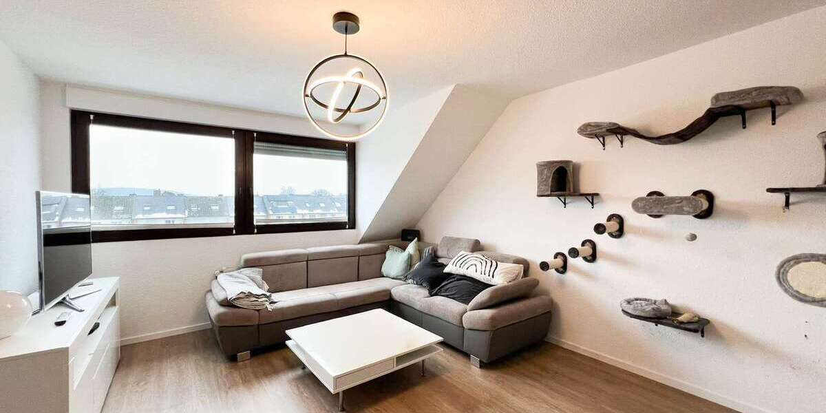 Einfamilienhaus Osnabrück Gretesch - 10 Zimmer, 254 m&sup2;, 599.000&euro; | Angebot:27137132