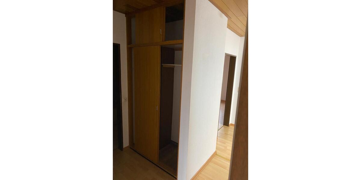 Etagenwohnung Dissen am Teutoburger Wald - 2.5 Zimmer, 69 m&sup2;, 125.000&euro; | Angebot:24837281