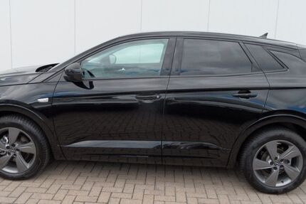 Opel Grandland (X) 7.100 km 22.500 &euro; Georgsmarienhütte 49124