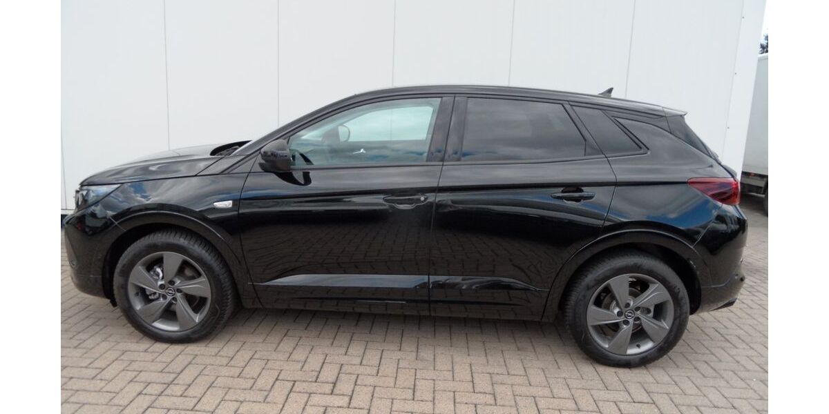 Opel Grandland (X) 7.100 km 22.500 &euro; Georgsmarienhütte 49124