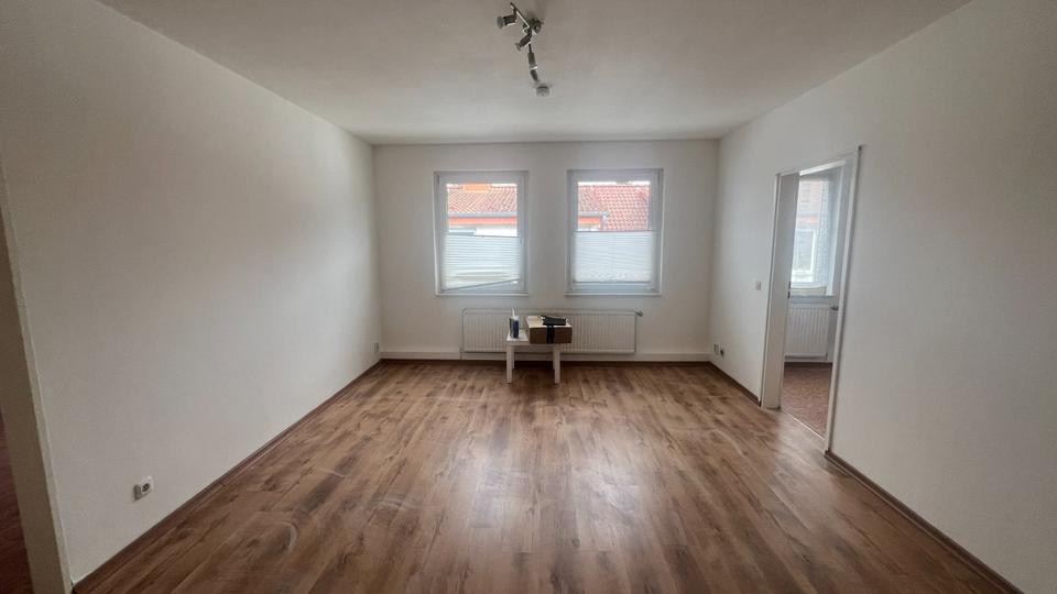 Helle 2 Zimmer Wohnung, neue Dusche, Einbauküche, 56qm Osnabrück zimmer