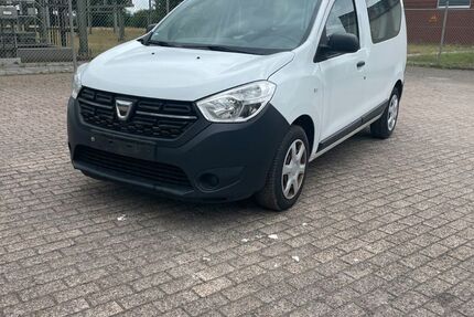 Dacia Dokker 151.200 km 3.900 &euro; Bad Iburg 49186
