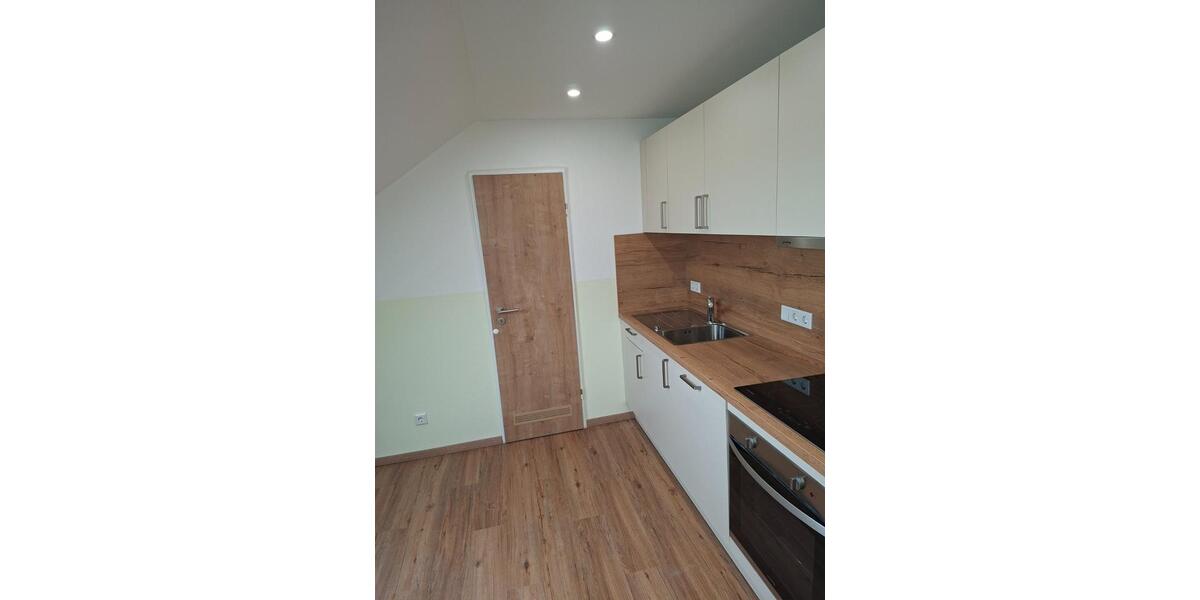 Dachgeschoßwohnung Hagen am Teutoburger Wald - 3.5 Zimmer, 100 m&sup2;, 995&euro; | Angebot:25332904