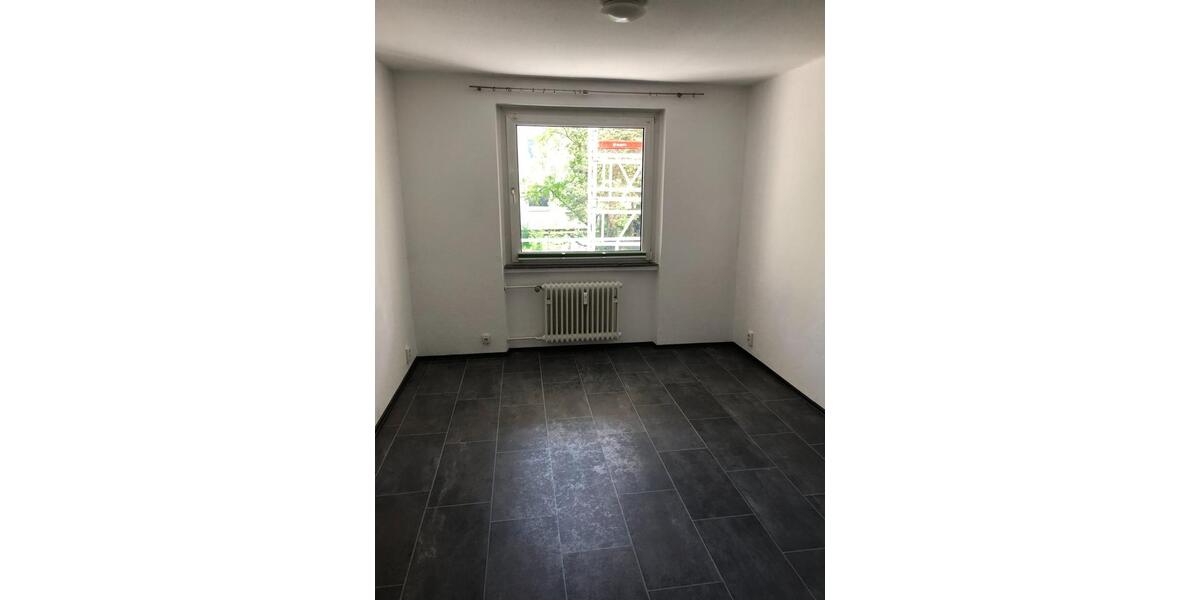 Sanierungsbedürftige 2-Zimmer Wohnung zu verkaufen 2 zimmer