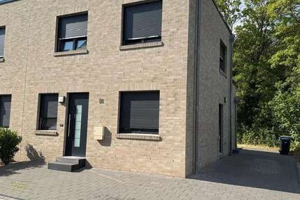 Haus Osnabrück Gretesch - 4 Zimmer, 100 m&sup2;, 1.450&euro; | Angebot:27069295
