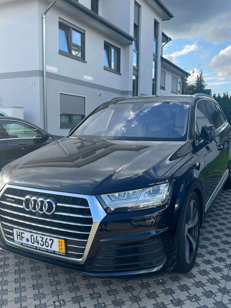 Q7
