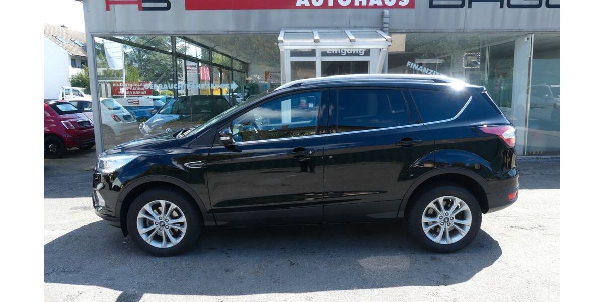 Ford Kuga 57.590 km 17.990 &euro; Osnabrück 49084