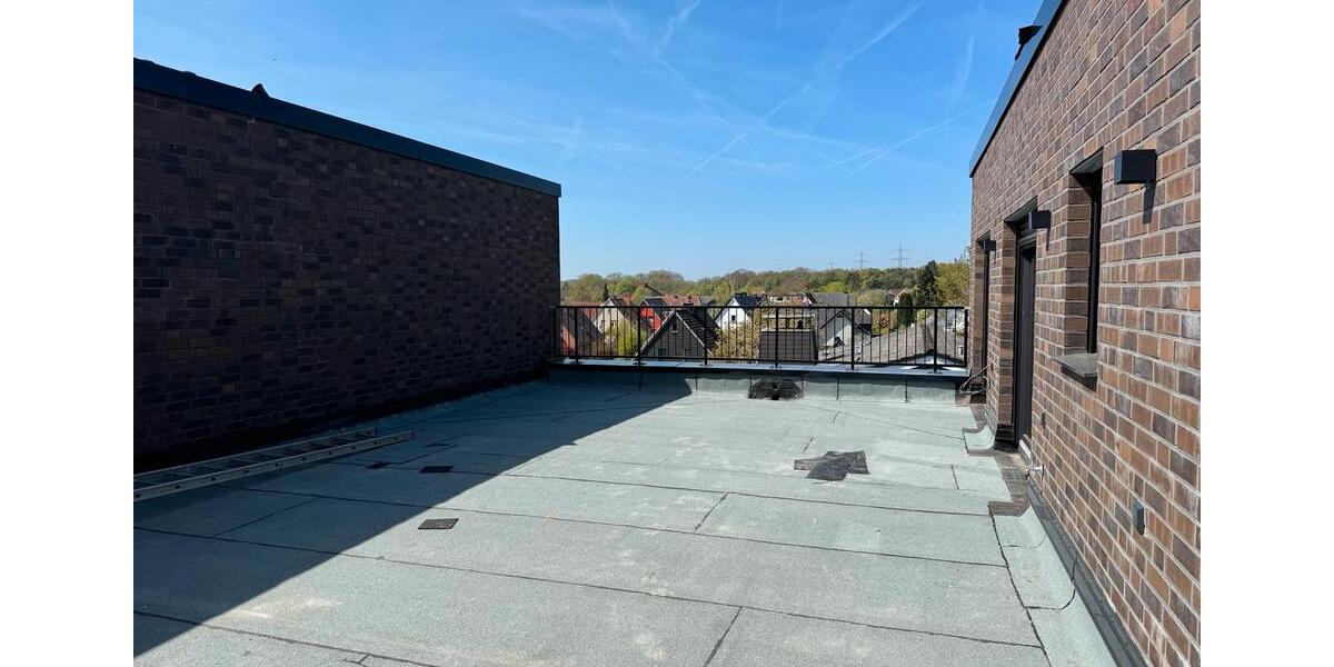 Dachgeschoßwohnung Osnabrück Hellern - 2 Zimmer, 110 m&sup2;, 1.750&euro; | Angebot:26322878