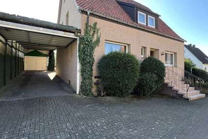 Haus zum Kaufen in Melle 269.000 € 195.61 m² 8 zimmer