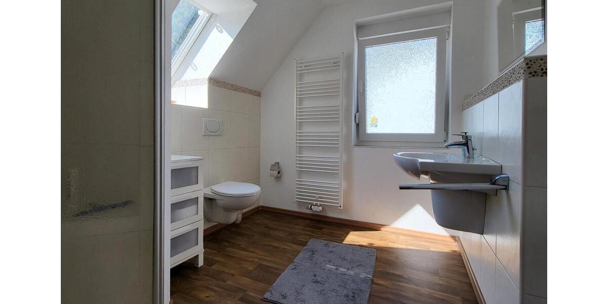 Etagenwohnung Rödinghausen - 3.5 Zimmer, 100 m&sup2;, 1.275&euro; | Angebot:26365189