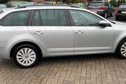 Skoda Octavia 249.800 km 8.250 € Versmold 33775