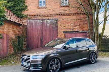 Audi Q7 175.000 km 31.699 &euro; Hilter 49176