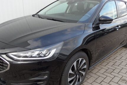 Ford Focus 28.300 km 17.900 &euro; Georgsmarienhütte 49124