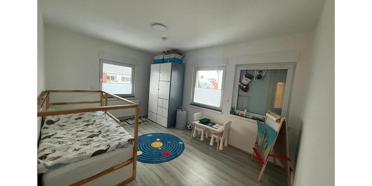 Etagenwohnung Osnabrück Hellern - 4 Zimmer, 105 m&sup2;, 1.250&euro; | Angebot:26287452