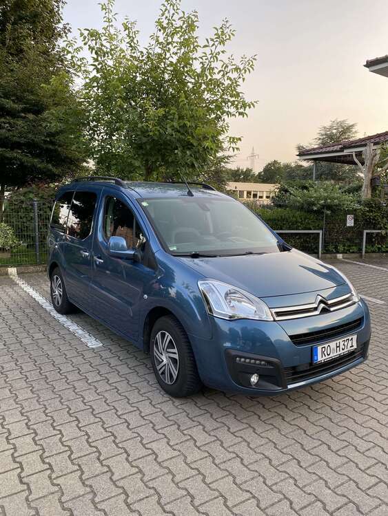 Citroen Berlingo 148.570 km 8.800 € Osnabrück 49086