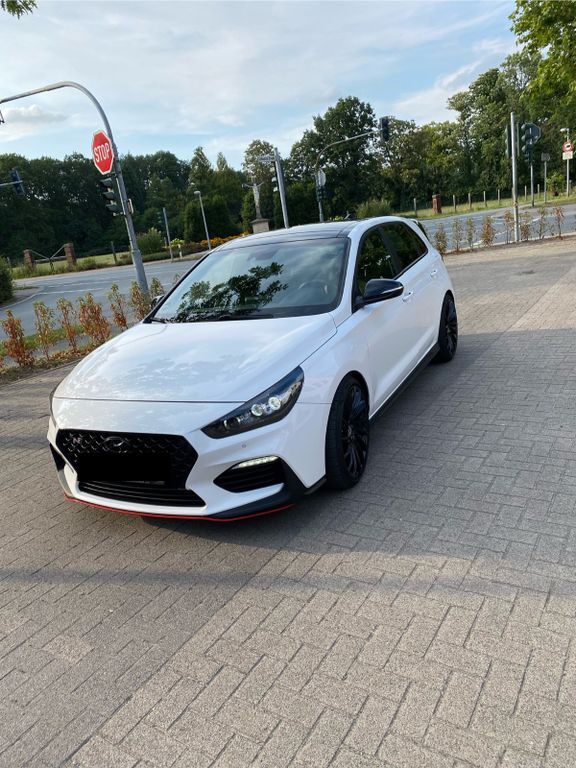 i30