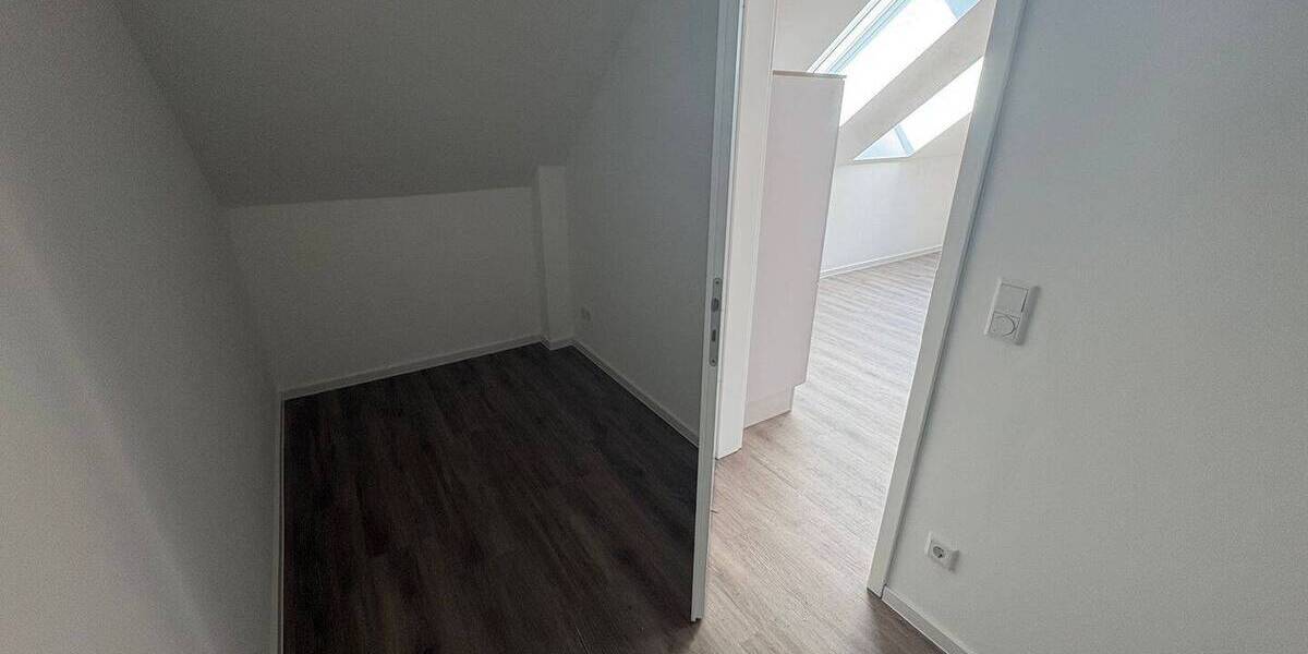Etagenwohnung Bramsche - 2 Zimmer, 102 m&sup2;, 1.150&euro; | Angebot:26390952