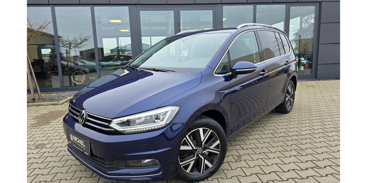 VW Touran 115.985 km 24.499 &euro; Damme 49401