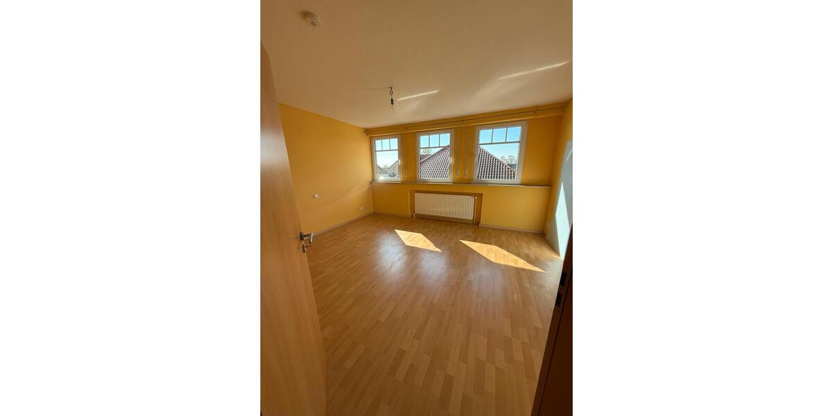 Dachgeschoßwohnung Neuenkirchen - 4 Zimmer, 118 m&sup2;, 992&euro; | Angebot:26249590