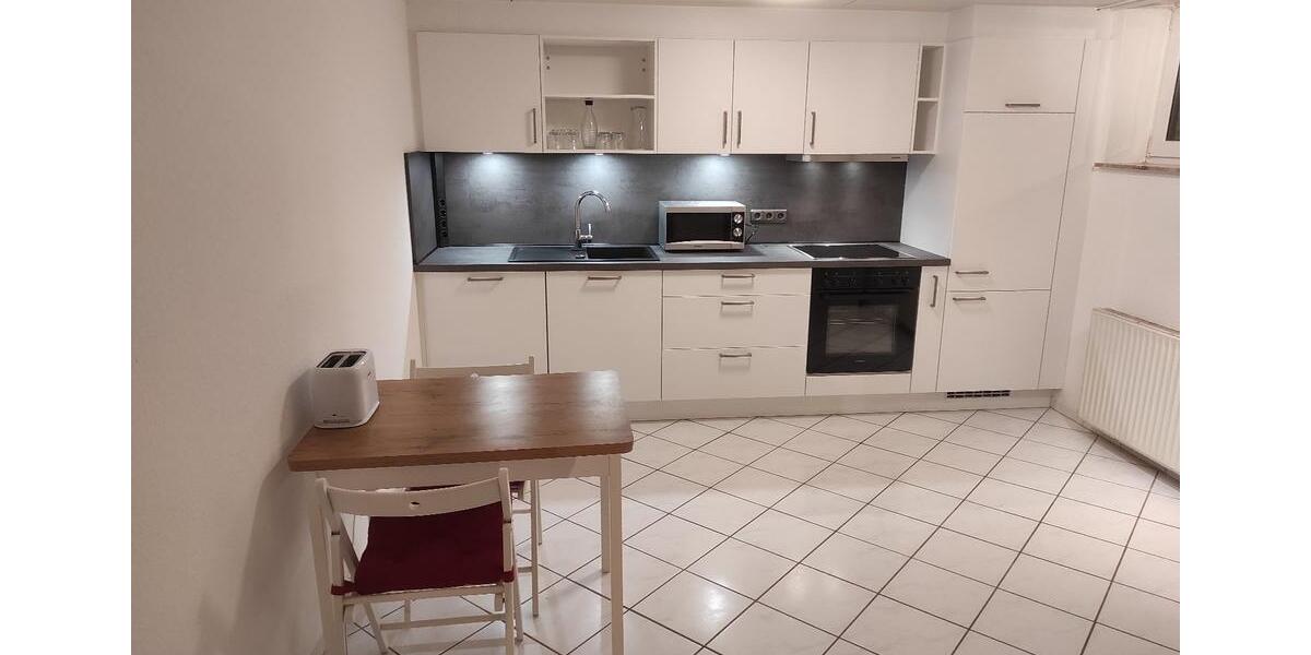 Möblierte Wohnung bzw. Zimmer mit Küchenzeile 1 zimmer