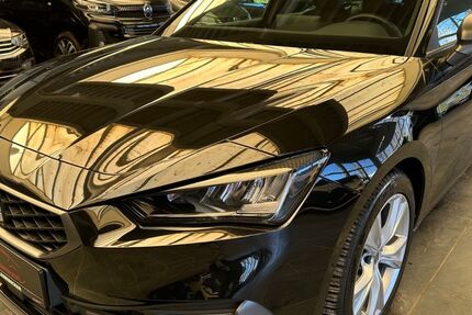 Seat Leon 8.221 km 27.999 &euro; Versmold 33775