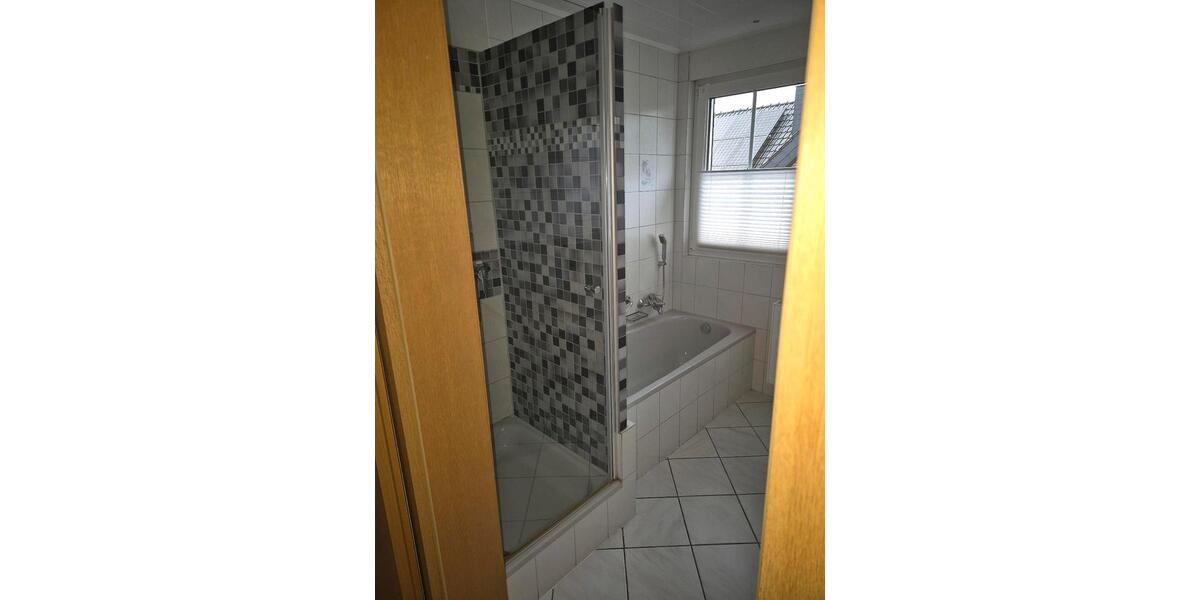 Etagenwohnung Ibbenbüren Bockraden - 4 Zimmer, 91 m&sup2;, 246.500&euro; | Angebot:26493616