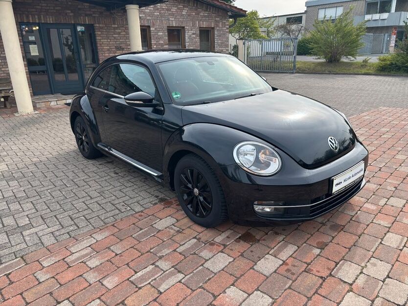VW Beetle 99.850 km 12.400 € Versmold 33775