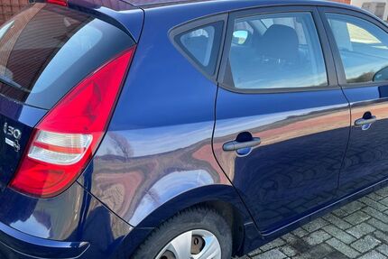 Hyundai i30 182.000 km 1.850 &euro; Bohmte 49163