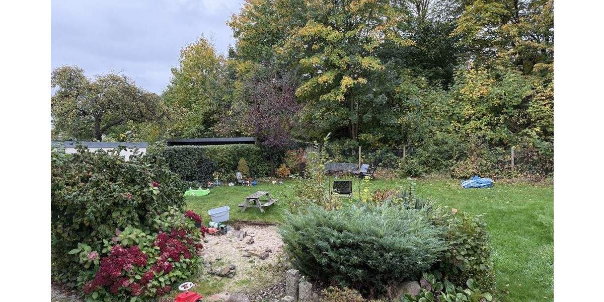 Die Alternative zum Reihenhaus - große Familienwohnung am Schölerberg mit Garten, provisionsfrei 4 zimmer