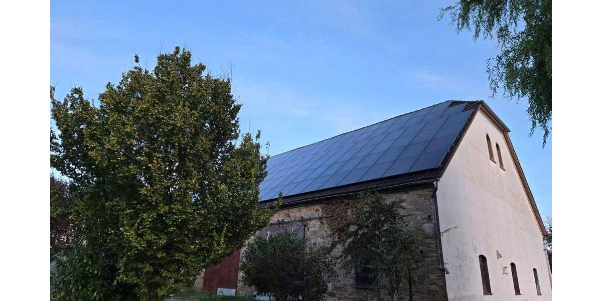 Zweifamilienhaus mit Scheune und großen Eigentumsgrundstück 1 zimmer