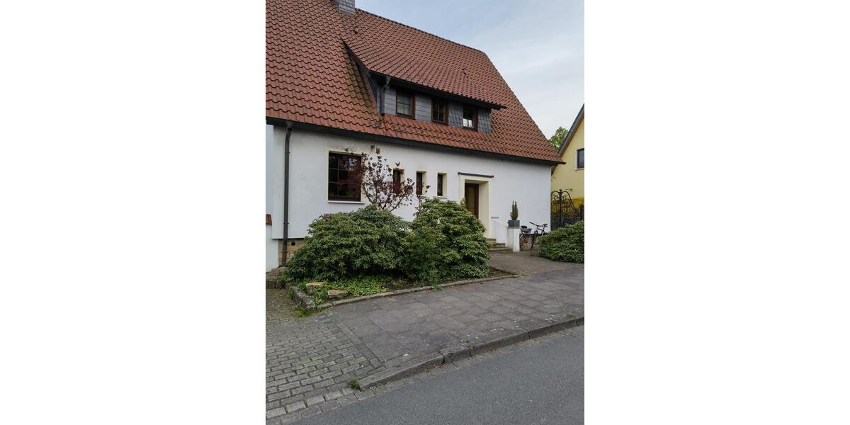 Einfamilienhaus Osnabrück Hellern - 8 Zimmer, 250 m&sup2;, 850.000&euro; | Angebot:25302438